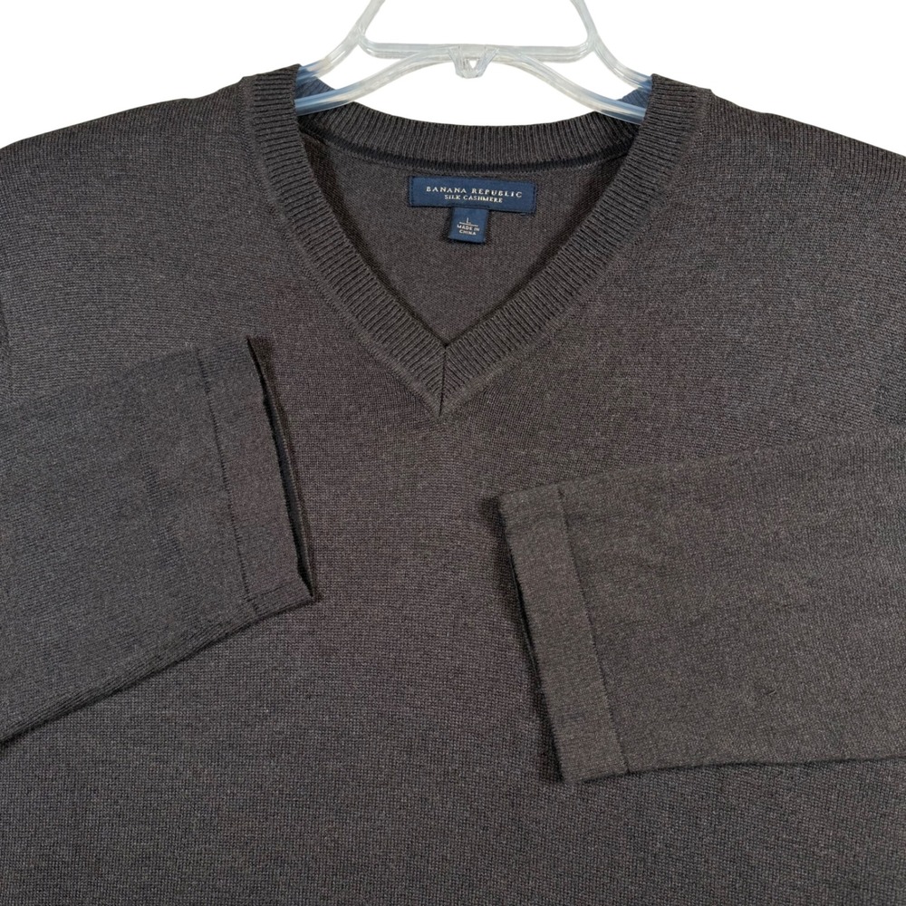 Banana Republic V-Neck Sweater Mens L Brown Silk Cashmere Blend Long Sleeve